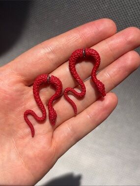 Red Snake-Shaped Reptile Accessory - Unbranded